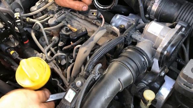 RENAULT FLUENCE MOTOR TEKLEMESİ VE ÇÖZÜMÜ (ENJEKTÖR BOBİN ARIZASI) смотреть онлайн