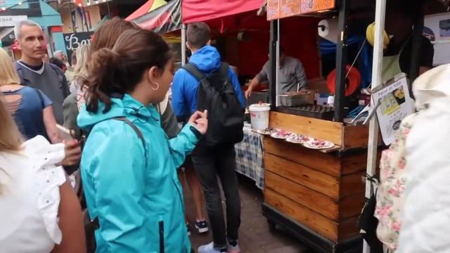 Portobello Road Market in London смотреть онлайн