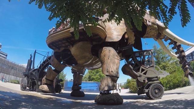 The Grand Elephant, Nantes France смотреть онлайн