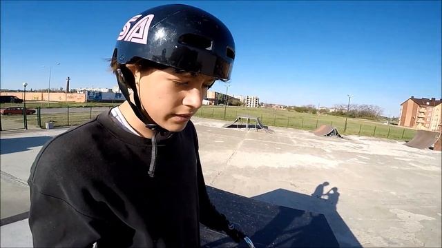 КАК СДЕЛАТЬ ТЕИЛВИП НА BMX (HOW TO TAILWHIP) [не самая полезная обучалка:D] смотреть онлайн