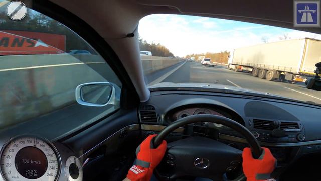 Mercedes-Benz E Class E220 CDI W211 TOP SPEED DRIVE ON GERMAN AUTOBAHN смотреть онлайн