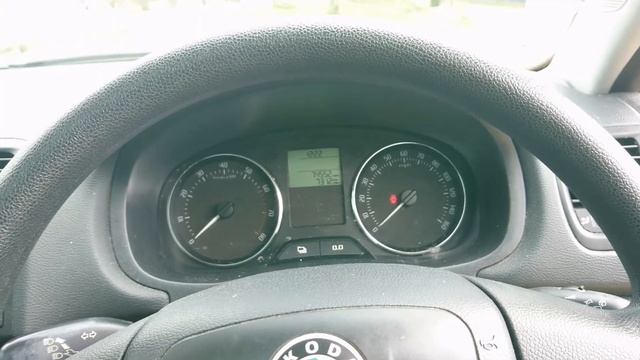 Sensible Secondhand Reviews: 2011 Skoda Roomster 1.2 TSI SE DSG - Lloyd Vehicle Consulting смотреть онлайн