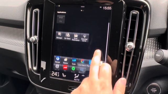 Approved Used Volvo XC40 R-Design Pro 2.0 T4 AWD in White Black Roof YN69ONP | Motor Match Crewe смотреть онлайн