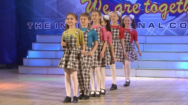 Ансамбли, младшая группа, Ансамбль `Мюзиклята` - Сказка про песенку смотреть онлайн