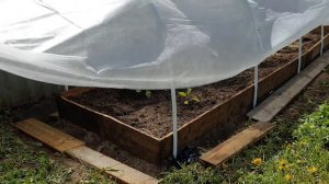 Клипсы для дуг теплицы делаем своими руками фиксаторы укрывного материала тепличных дуг