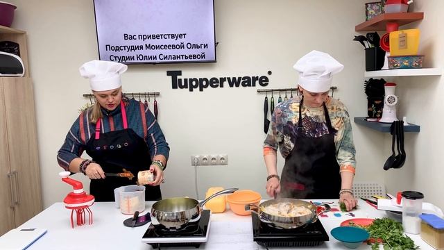 Рулет на силиконовом противене. Курочка со специями и яйцом. Мастер-класс от 5.10 смотреть онлайн