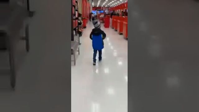 Target run quick for some blind bags !! смотреть онлайн