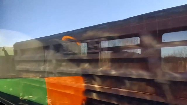 Поездка в Рускеалу на бешеном тракторе РА3-071. Скрещение с 2ТЭ116-1199. смотреть онлайн