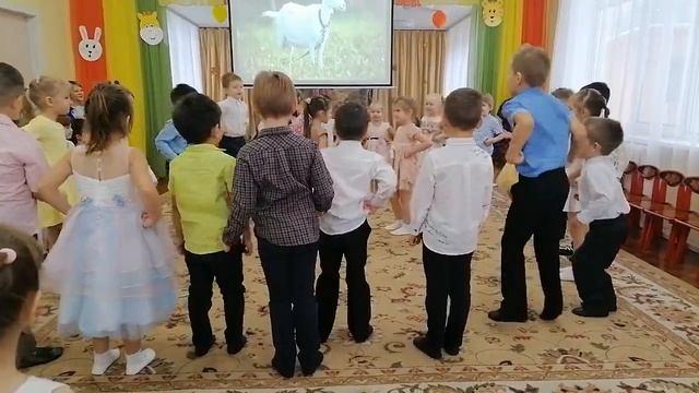 русская народная игра "Пошла коза по лесу" смотреть онлайн