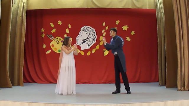 Жестовая песня "Листья жёлтые" Глущенко Роман и Невзорова Виктория смотреть онлайн