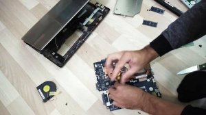 НОУТБУК PACKARD BELL -  Z5WT1 (РАЗБОР, ЧИСТКА, ЗАМЕНА ТЕРМОПАСТЫ)