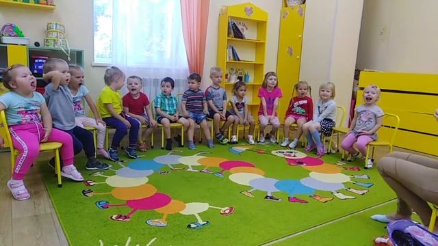 Вырастай-ка на Молодежной смотреть онлайн