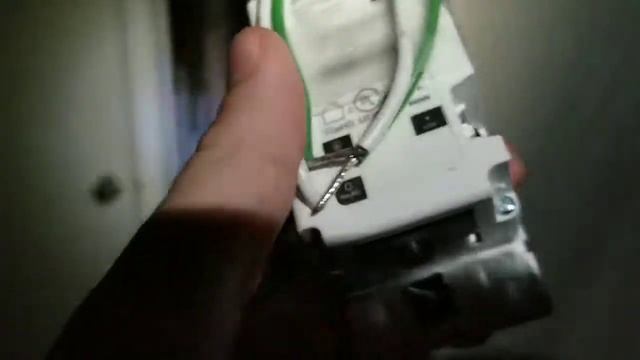 US Notes. Part 880: Установка умного выключателя TP-Link HS220, или как Саша ноль искал. 08/11/2019 смотреть онлайн