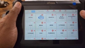 XTOOL X100 PADS Automotive Key Programmer Review #acura #keyprogramming#xtool