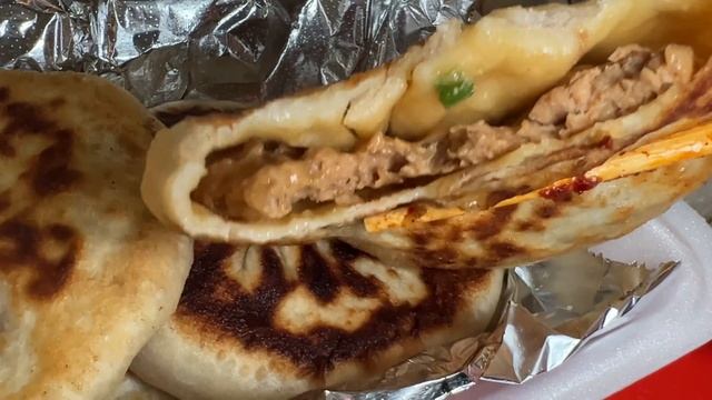 FIRE ROASTED Spicy LOBSTER SEAFOOD TOWER ? Best STEAKHOUSE In Chicago