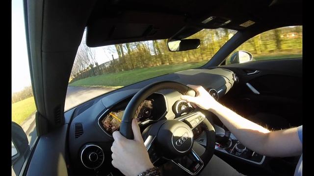 Audi TT S-line Quattro смотреть онлайн