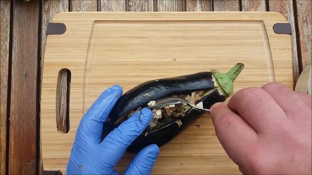 Фаршированные баклажаны на гриле - просто, но очень эффектно и вкусно!/Gefüllte Aubergine grillen смотреть онлайн