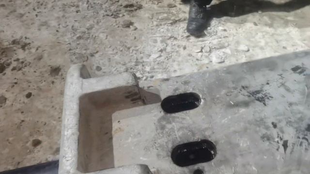 Замена пики гидромолота смотреть онлайн