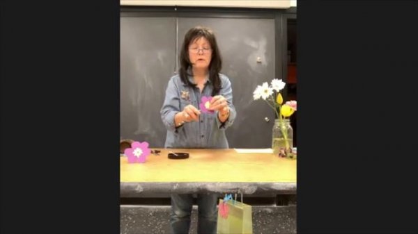 Flowers with Secrets: Flower Workshop for Kids