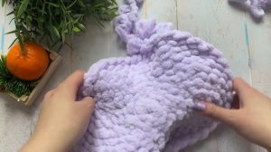 Круглая подушка из Ализе Пуффи - самая простая заготовка для единорога