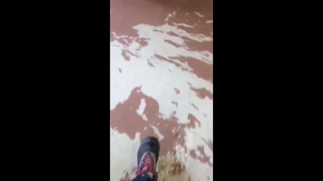 В центре Петербурга затопило салон красоты смотреть онлайн