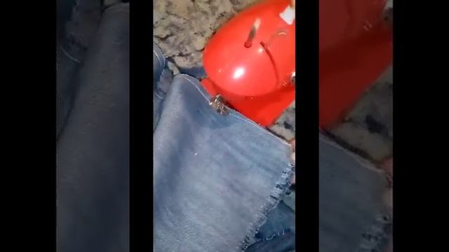 Не выбрасывайте старую одежду!!! ?даём вторую жизнь старым вещам. смотреть онлайн
