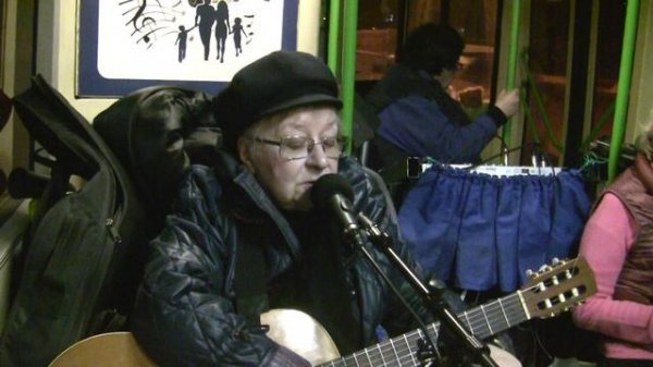 Концерт Ирины Левинзон в Синем троллейбусе 25.11.2018