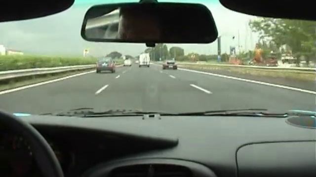 Porsche 996 GT3 vs 997 Turbo on autobahn (Gumball 3000) смотреть онлайн