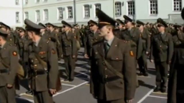 Строевой смотр.16.04.2007. Бригада Охраны., в/ч 83420 г.Москва смотреть онлайн