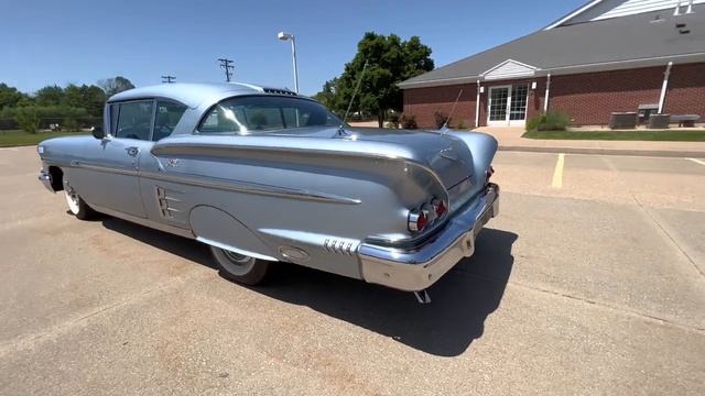 1958 Chevrolet Impala смотреть онлайн
