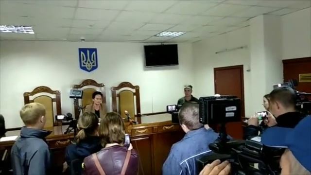 Судья: "все иногда ходят со спущенными штанами" смотреть онлайн