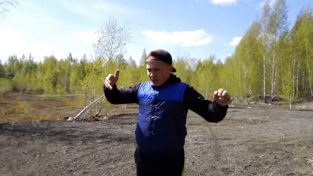 Покатушки на Питбайке 125 и Эндуро 200 ! Прыжки и дрифт смотреть онлайн