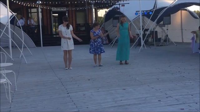 Танец (подарок) от друзей на свадьбу.Поздравление на свадьбу друзьям смотреть онлайн
