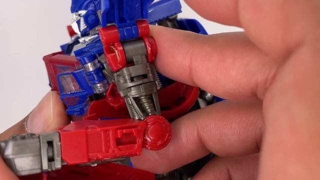 The WORST BOOTLEG Optimus Prime!! смотреть онлайн