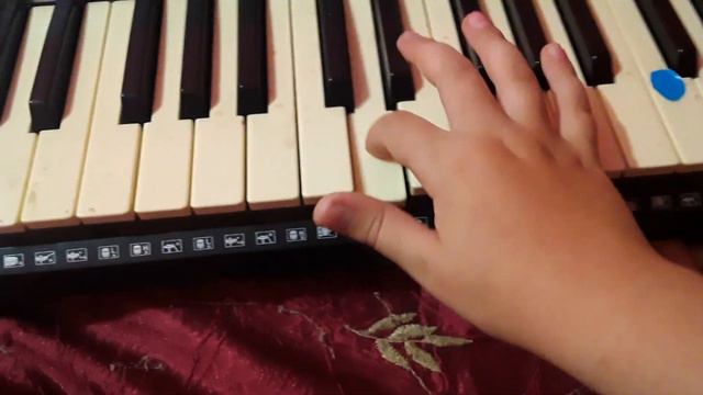 как сыграть кадилак  на синтезаторе