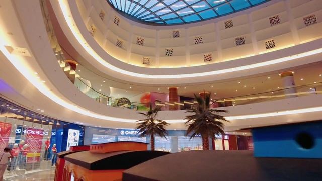 Al Ghurair Centre, Dubai's First Shopping Mall [4K] Walking Tour | Dubai, United Arab Emirates
