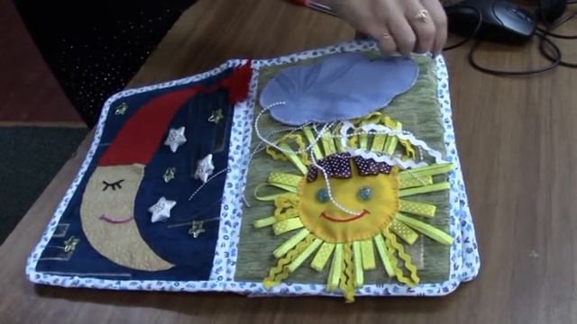 Розвиваюча м`яка дитяча книжка смотреть онлайн