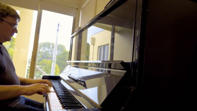 Summertime Piano Instrumental (Sony RX10 IV + Rode VideoMic Pro) смотреть онлайн