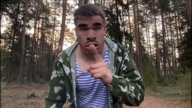 Майские праздники с Малым? смотреть онлайн