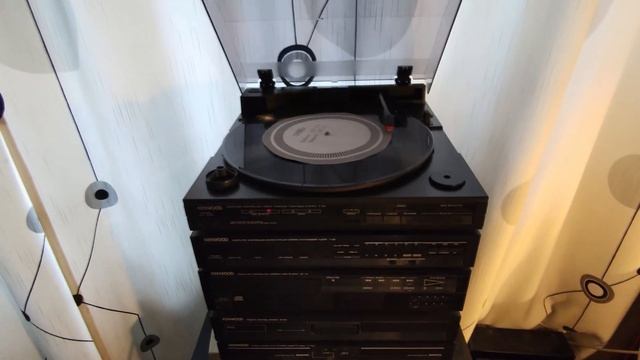 Музыкальный центр KENWOOD A7X_как определить скорость проигрывателя пластинок смотреть онлайн