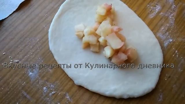 Булочки Сдобные Сладкие Пышные! Рецепт с Яблоком и Корицей из дрожжевого теста! смотреть онлайн