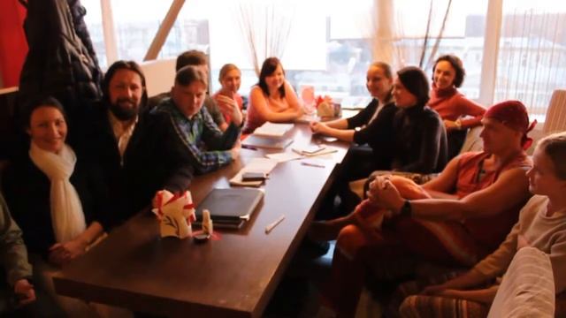 Как правильно произносить название фестиваля Yoga Flow & Family. Фестиваль Yoga Flow & Family смотреть онлайн