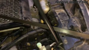 странный звук под капотом / Mazda CX7