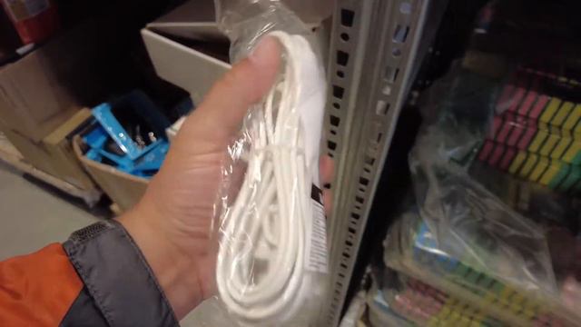 Бегом в магазин низких цен "СВЕТОФОР"! Показываю нужные товары до 100 рублей! смотреть онлайн