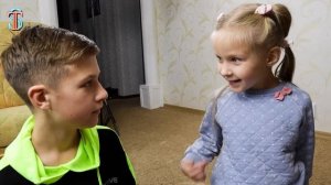 Старший БРАТ VS Младшая СЕСТРА челлендж 24 часа сборник лучших серий с сестрой Супер Тима