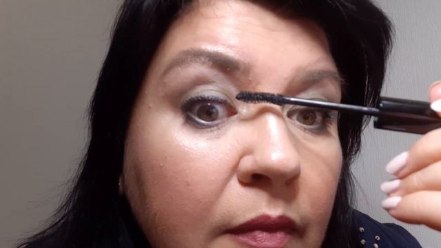 Шикарная тушь! Не пробовали? | Объемная подкручивающая тушь Орифлэйм Джордани Голд 35990 смотреть онлайн