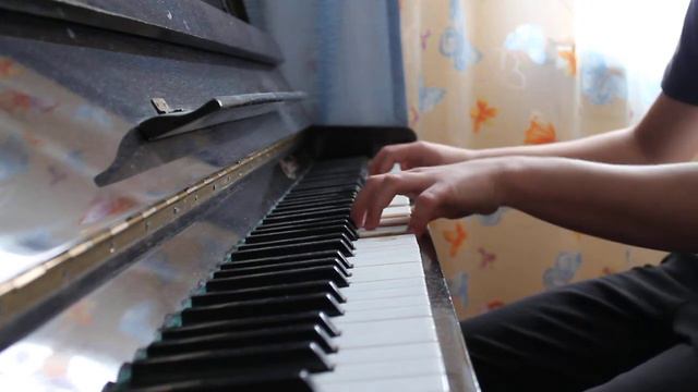 игра на пианино смотреть онлайн