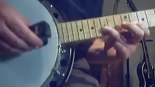 Bb Banjo with EBow and Korg Drone смотреть онлайн