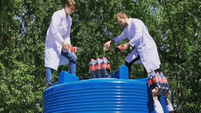 10000 литров колы и ментос 2 смотреть онлайн