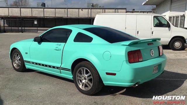 2005 Ford Mustang GT with a Tiffany Blue Vinyl Wrap смотреть онлайн